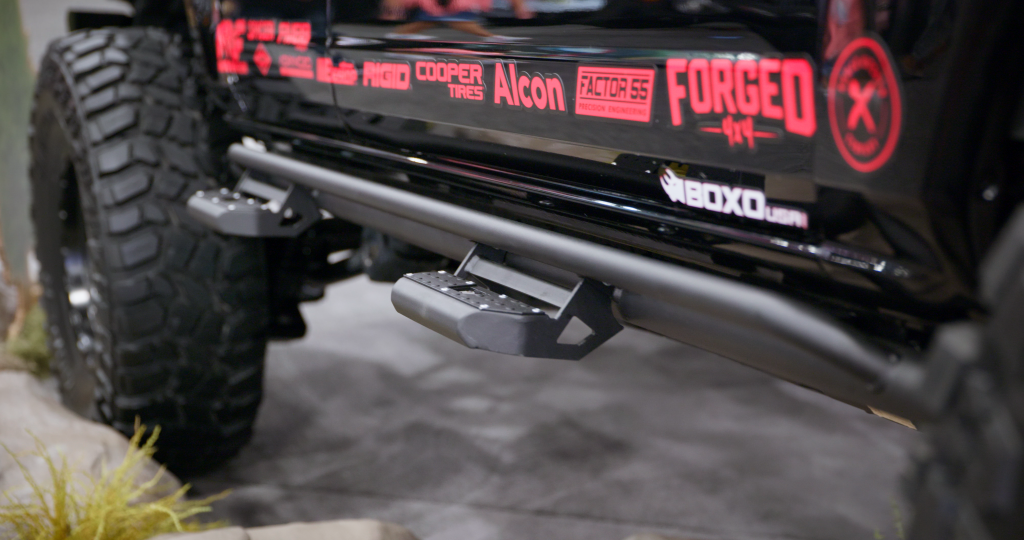 Warn Side Steps for the Ford Bronco