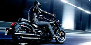 Motorcycle: Cruisers & Choppers